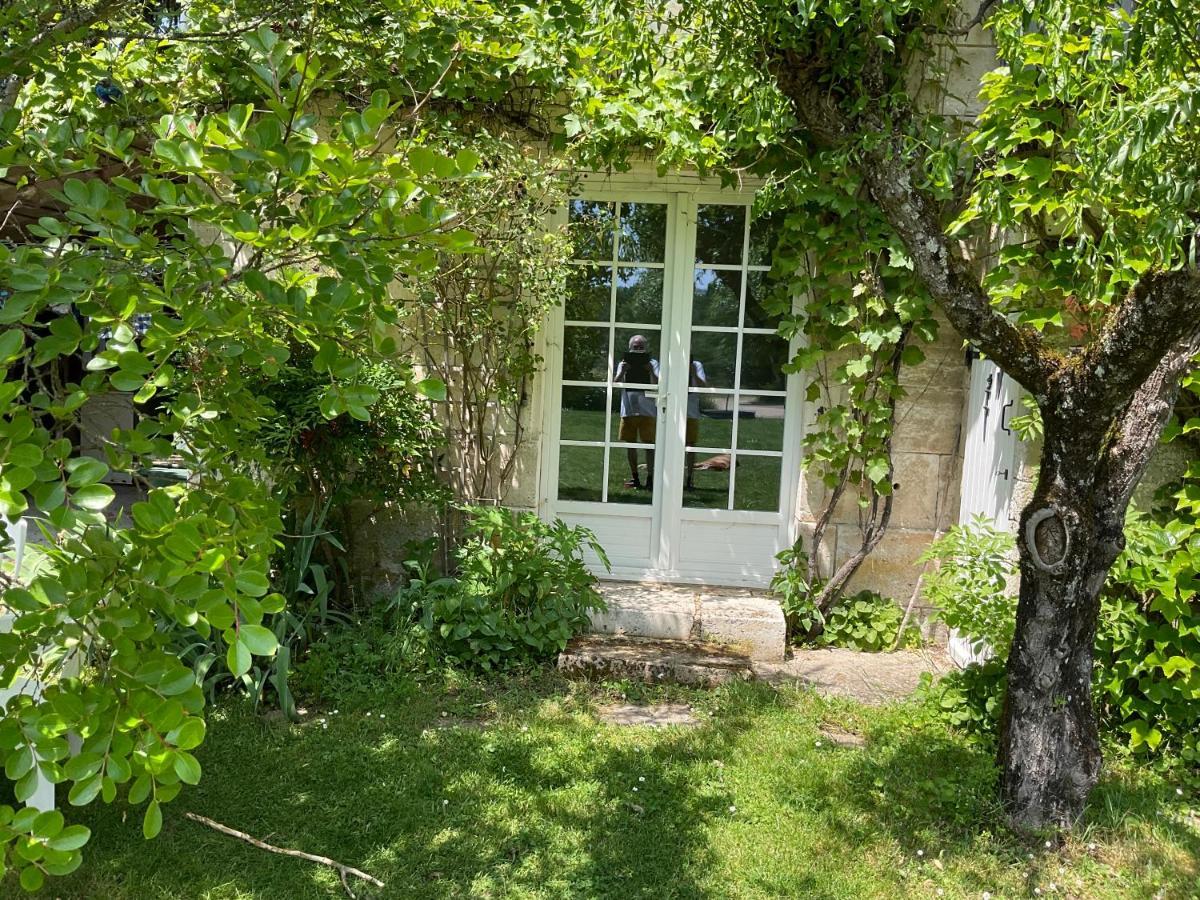 Les Petits Vingnes Villa Edon Exterior photo